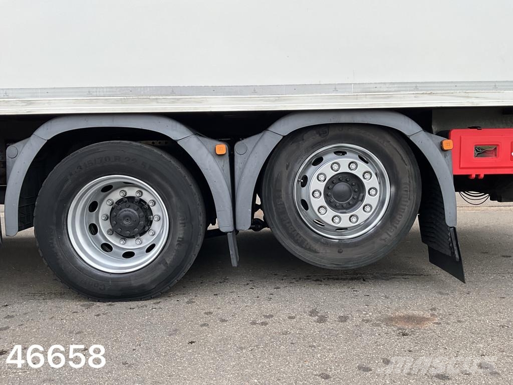 MAN TGS 26.330 6x2 met DHollandia laadklep Tovornjaki zabojniki