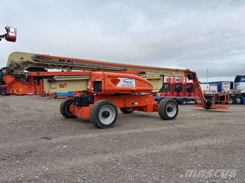 JLG 1250 AJP Knikarmhoogwerkers