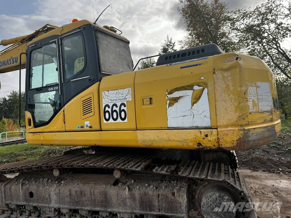 Komatsu PC 210 LC-7K حفارات زحافة