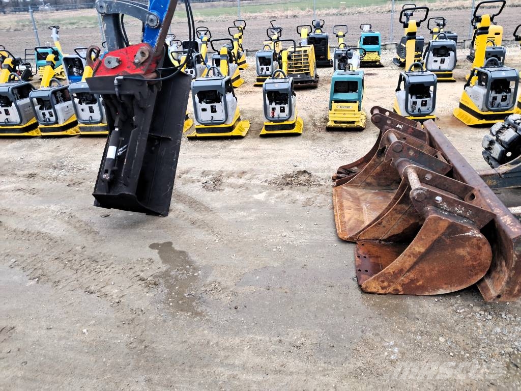 Wacker Neuson 8003 9503 6503 TEREX CAT Pásová rýpadla