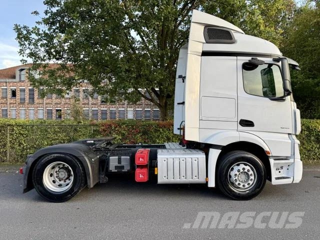 Mercedes-Benz Actros 1843 StreamSpace 2,30 / Euro6 / 357 tkm Sattelzugmaschinen