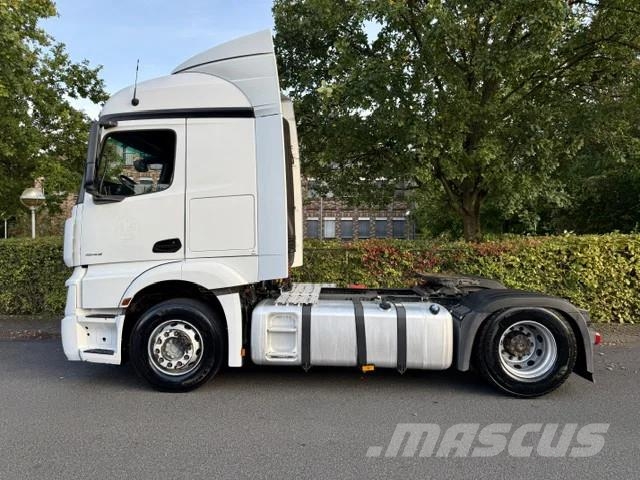 Mercedes-Benz Actros 1843 StreamSpace 2,30 / Euro6 / 357 tkm Sattelzugmaschinen