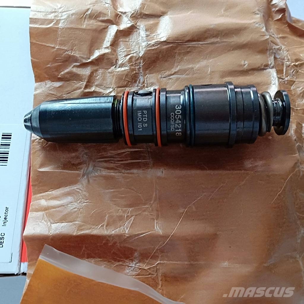 Cummins NTA855 injector 3054228 3018352 3009467 3047963 Moteur