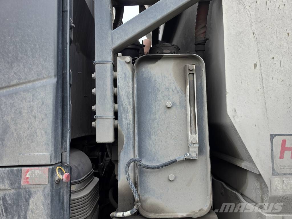 Volvo FH 16 750 自卸式货车