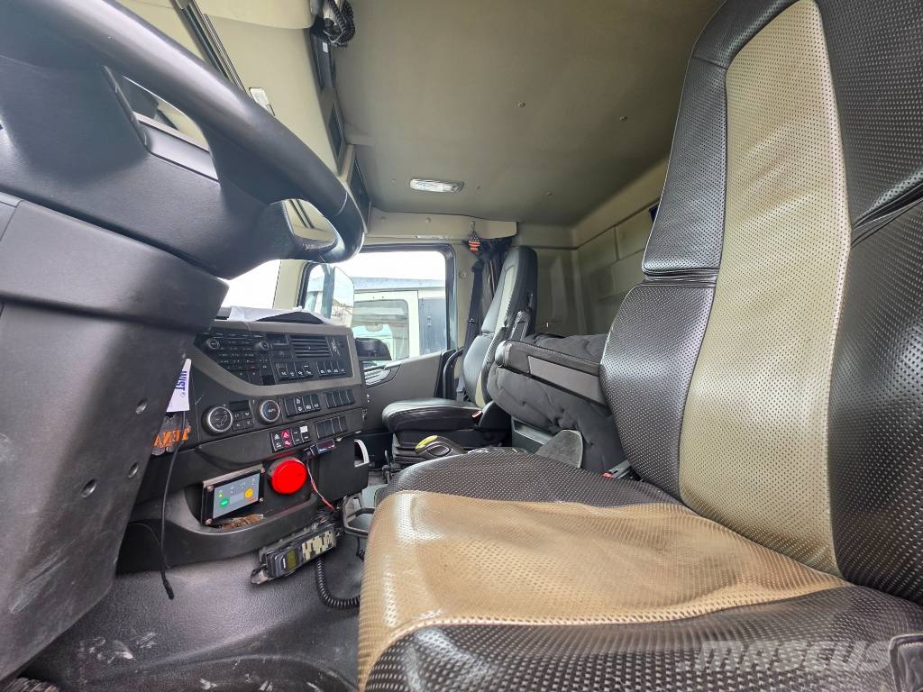 Volvo FH 16 750 自卸式货车