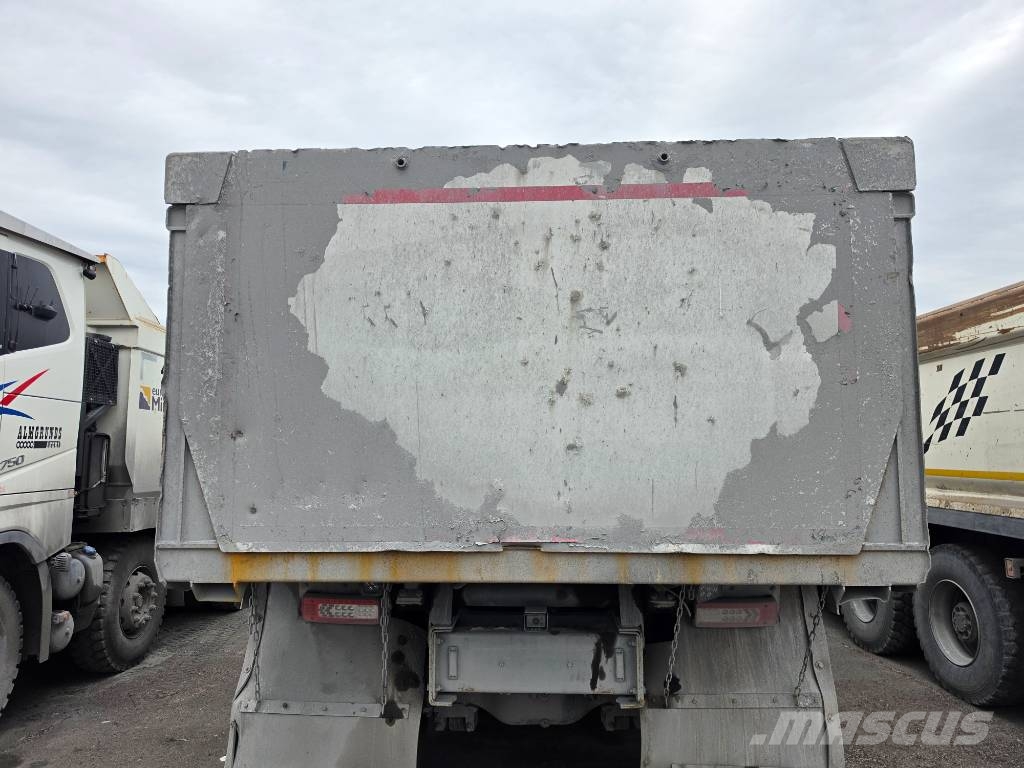 Volvo FH 16 750 自卸式货车