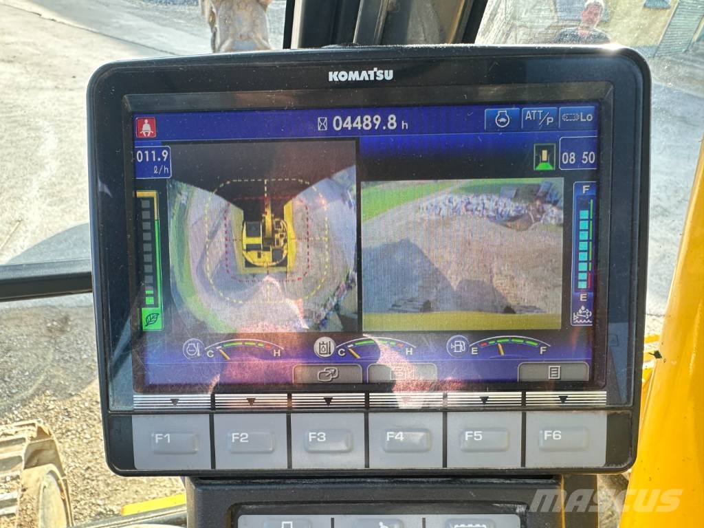 Komatsu PC 228 LC-11EO Escavadeiras de esteiras