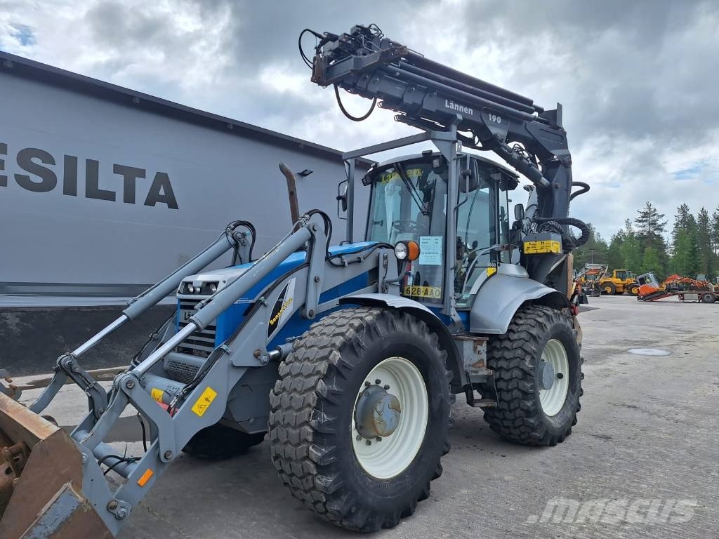 Lännen 8600G NOSTIN, HENKILÖKORI, PYÖRITTÄJÄ YM. Koparko-ładowarki