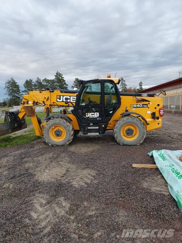 JCB 540-180 مناولات متداخلة