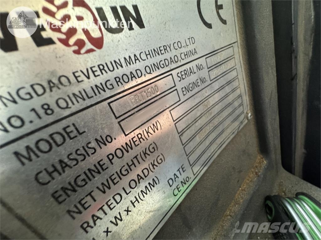 Everun Ert1500 伸縮臂操作車
