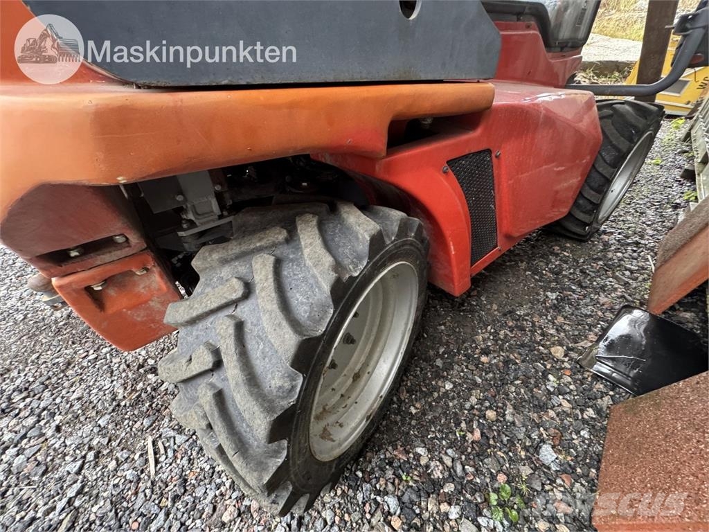 Everun Ert1500 伸縮臂操作車