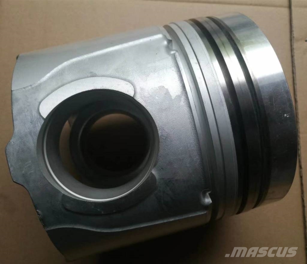 Cummins Qsk19 K19 Diesel Engine  Piston 4913795 4309218 Motorer