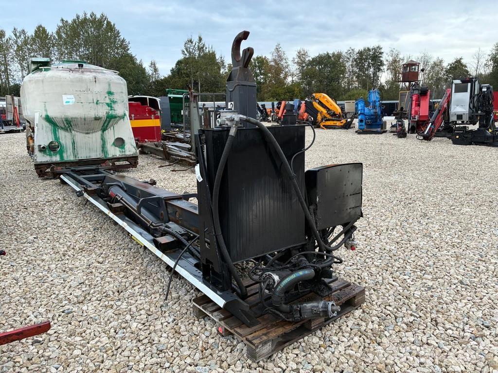 Hiab ULT26S70 26 ton 2021 year Abrollkipper