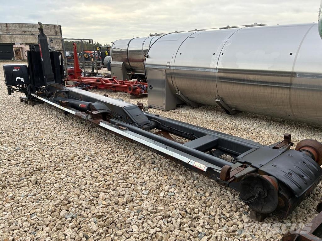 Hiab ULT26S70 26 ton 2021 year Abrollkipper