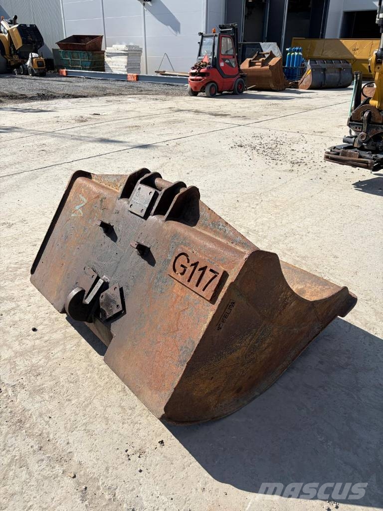 CAT M 315 D حفارات بعجل