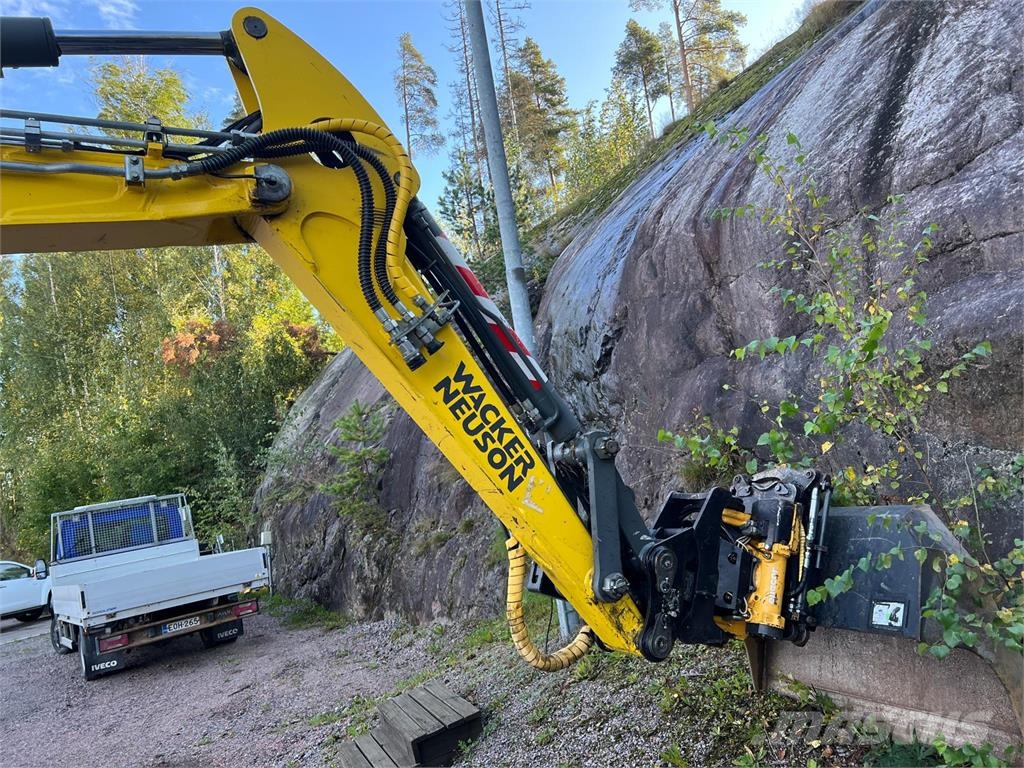 Wacker Neuson 6503-2 Ekskavatori uz riteņiem