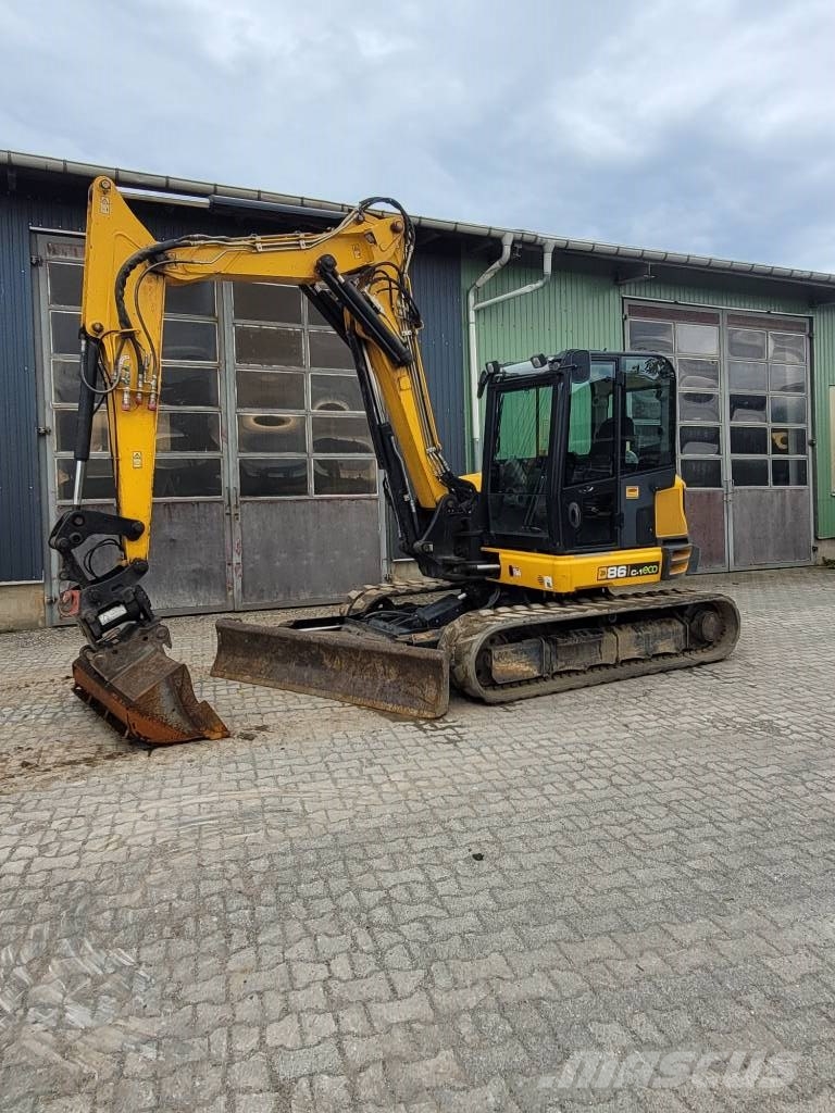 JCB 86 C-1 حفارات وسط 7 طن - 12 طن