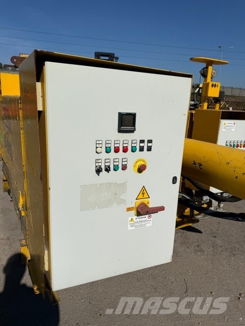 Colmar B2000 Hydraulic Scrap Baler Ballenpressen