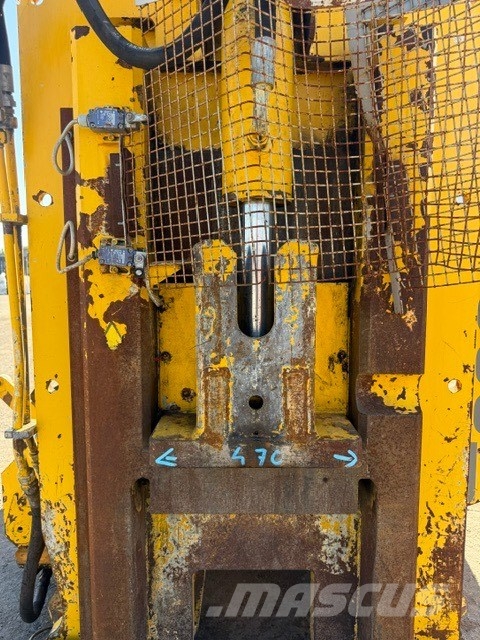Colmar B2000 Hydraulic Scrap Baler Ballenpressen
