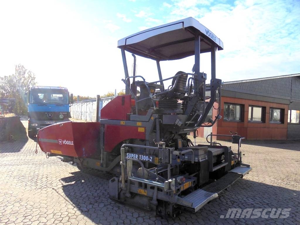 Vögele Super 1300-2 Asfalta klājēji