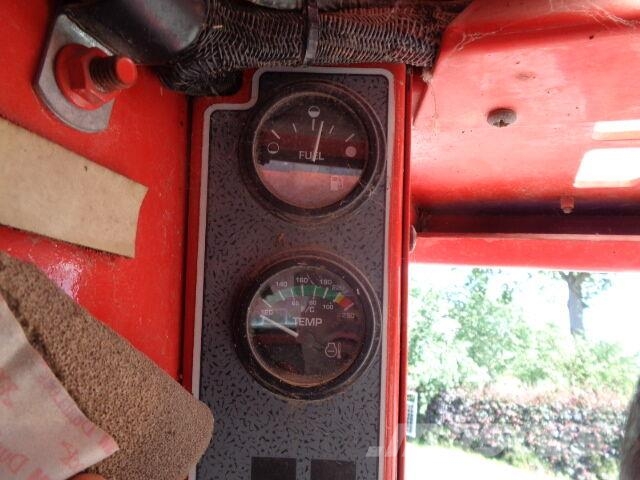 Gehl 1640 スキッドステアローダー