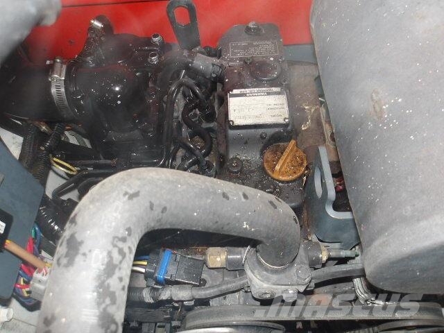 Gehl 1640 スキッドステアローダー