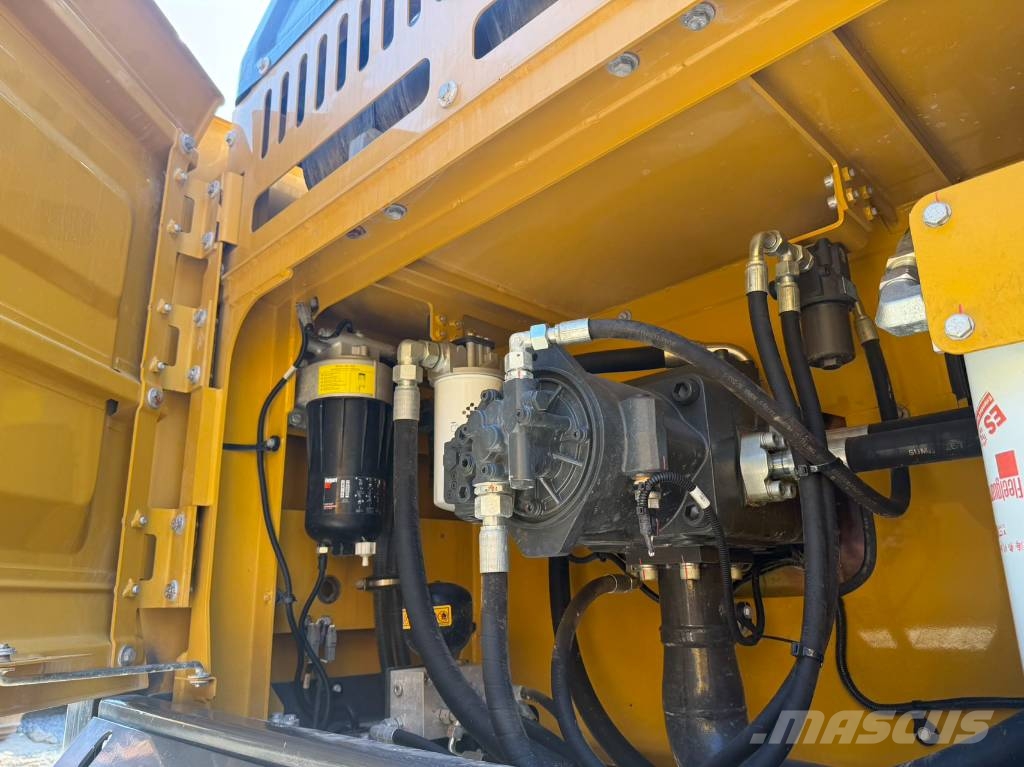 XCMG XE 380 G Верижен екскаватор