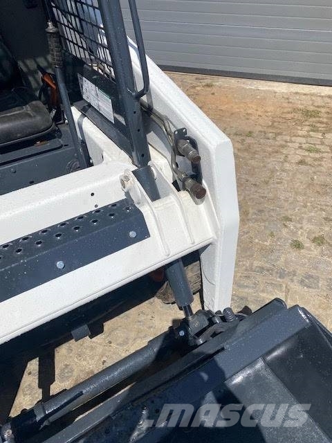 Bobcat S 100 Skid steer mini utovarivači