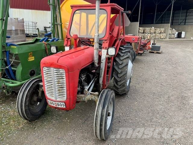 Massey Ferguson 35 Traktorji