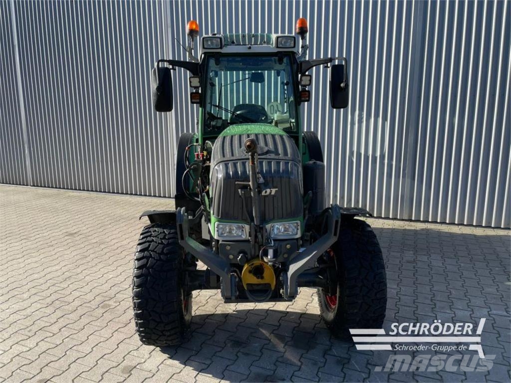 Fendt 209 PA VARIO Трактори