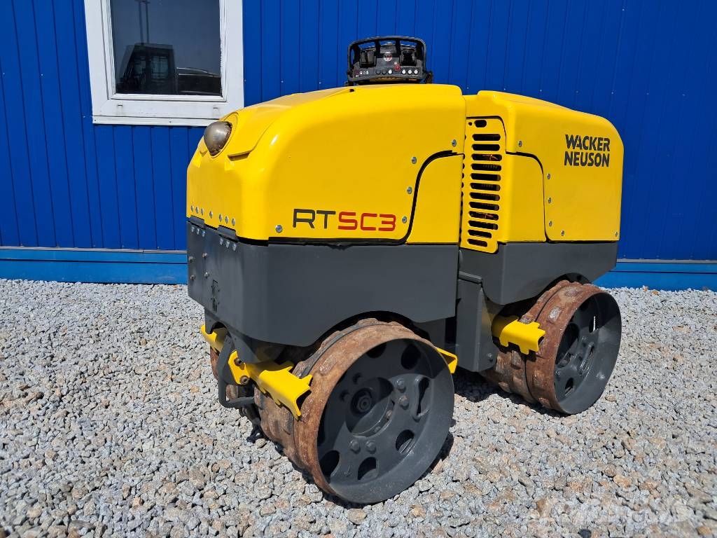 Wacker Neuson RT-SC3 RT SC 2 BOMAG BMP 8500 AMMANN RAMMAX 1575 Půdní kompaktory