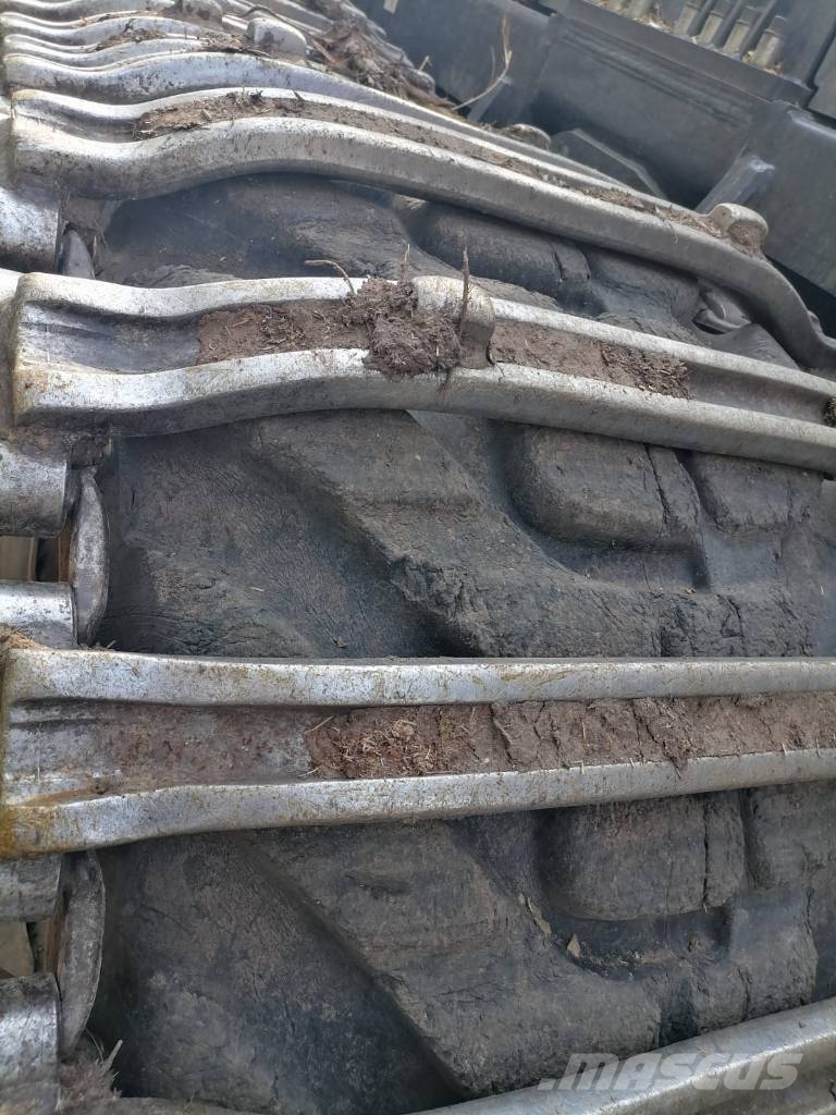 Komatsu 931 XC حصادات
