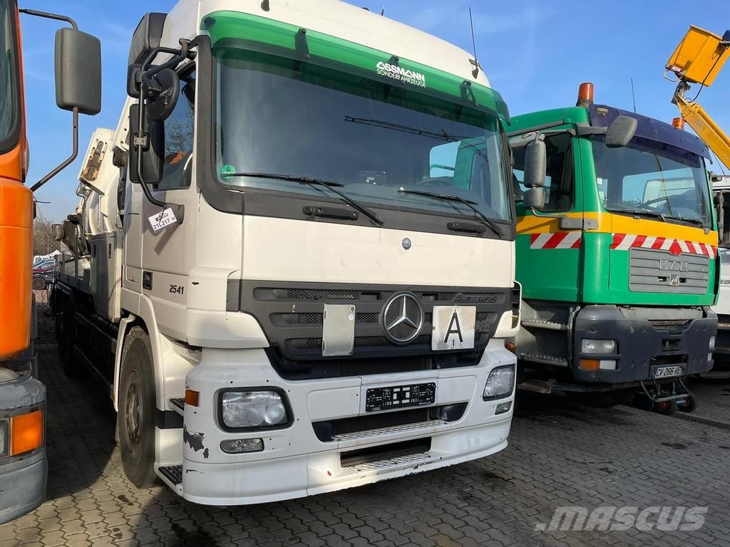 Mercedes-Benz Actros 2541 Putekļu sūcējs
