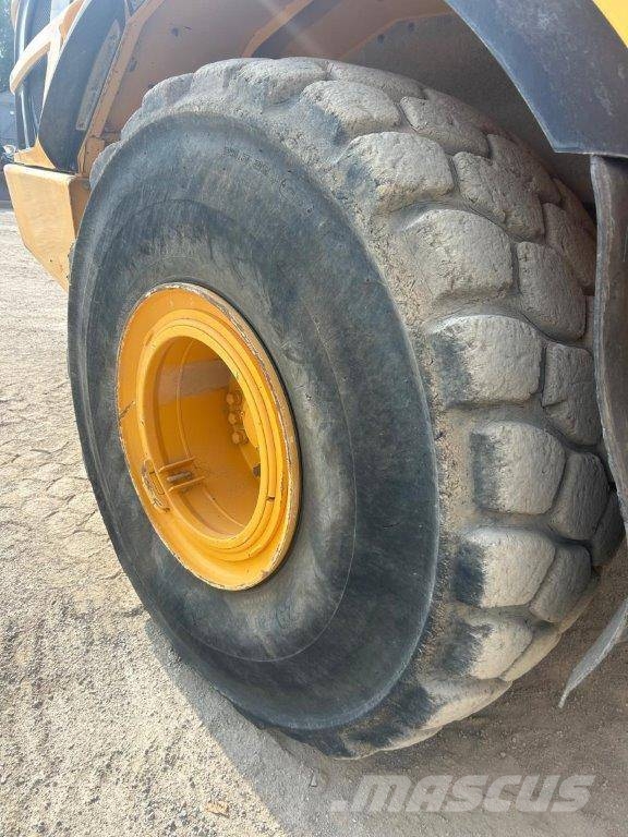 Volvo A 40 G Knik dumptrucks