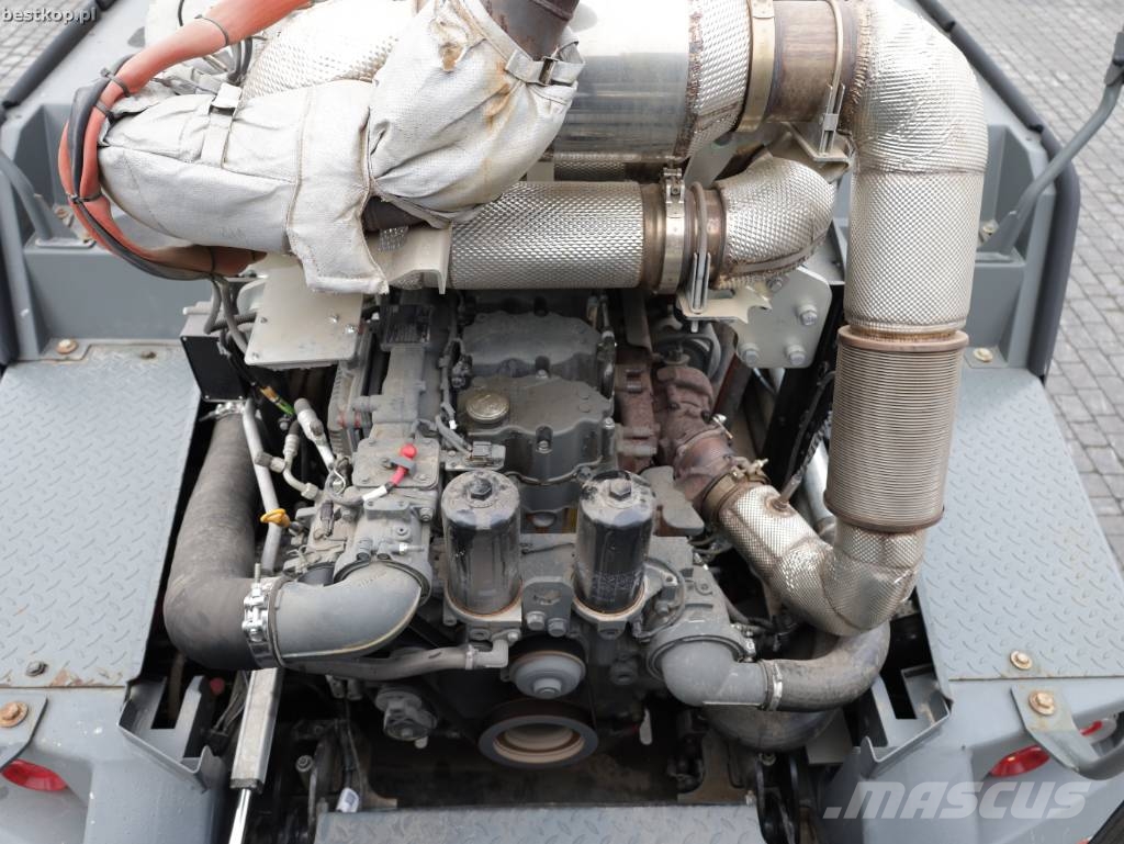 Liebherr L 556 Фронтальные погрузчики