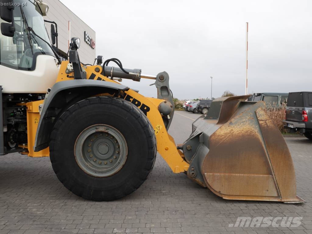 Liebherr L 556 Фронтальные погрузчики