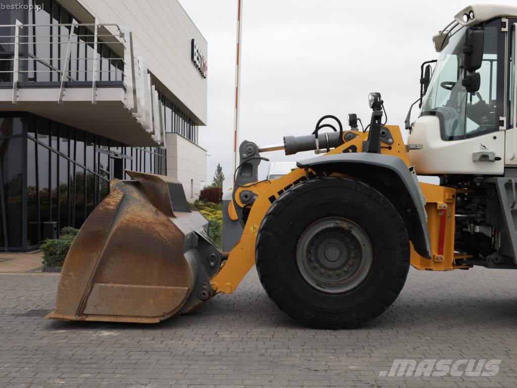 Liebherr L 556 Фронтальные погрузчики
