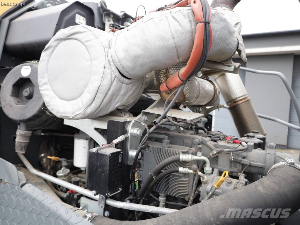 Liebherr L 556 Фронтальные погрузчики