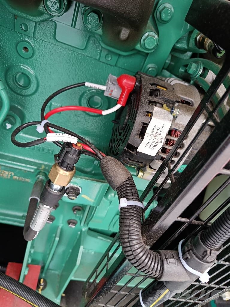 Cummins C50D5Q ディーゼル発電機