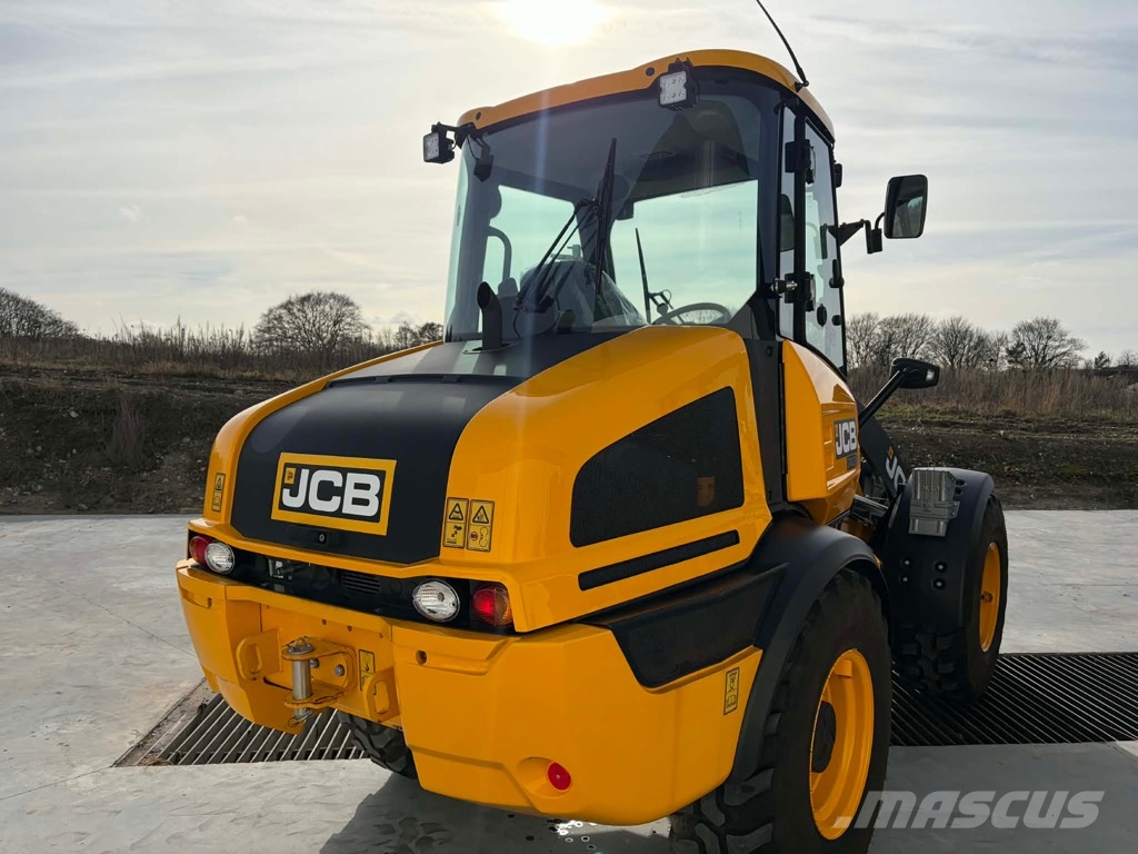 JCB 409 Agri Cargadoras multifunción