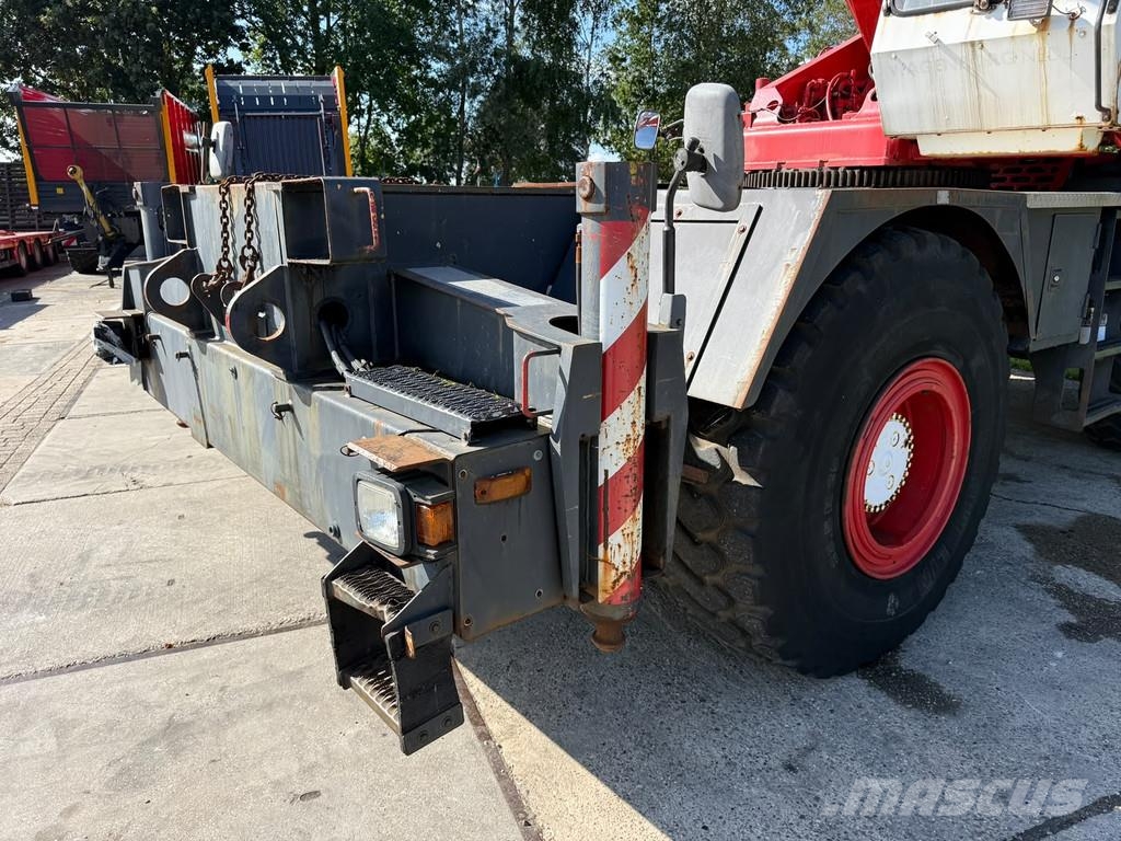 Grove RT 630 C rough Ruw terrain crane 30 ton 4x4 Hijskr Terepdaruk