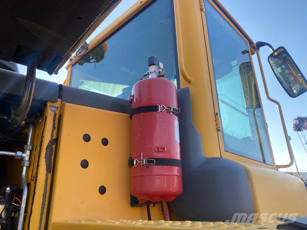 Volvo L110 E . 輪胎式裝載機
