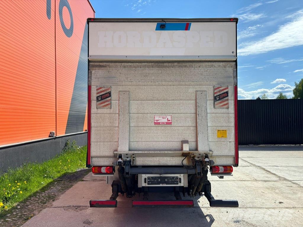 Mercedes-Benz 818 4x2 THERMOKING V600 MAX Camiones con temperatura controlada