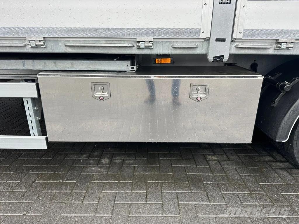 A&D BELGIE 2 ASSER SEMIE HYDRAULISCH GESTUURD Diepladers