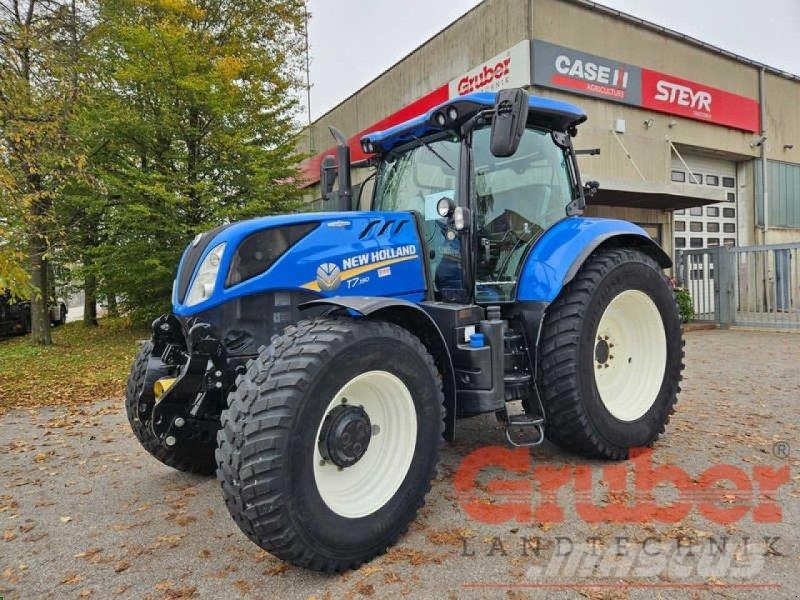 New Holland T7.225AC MY15 農業機械 -　その他