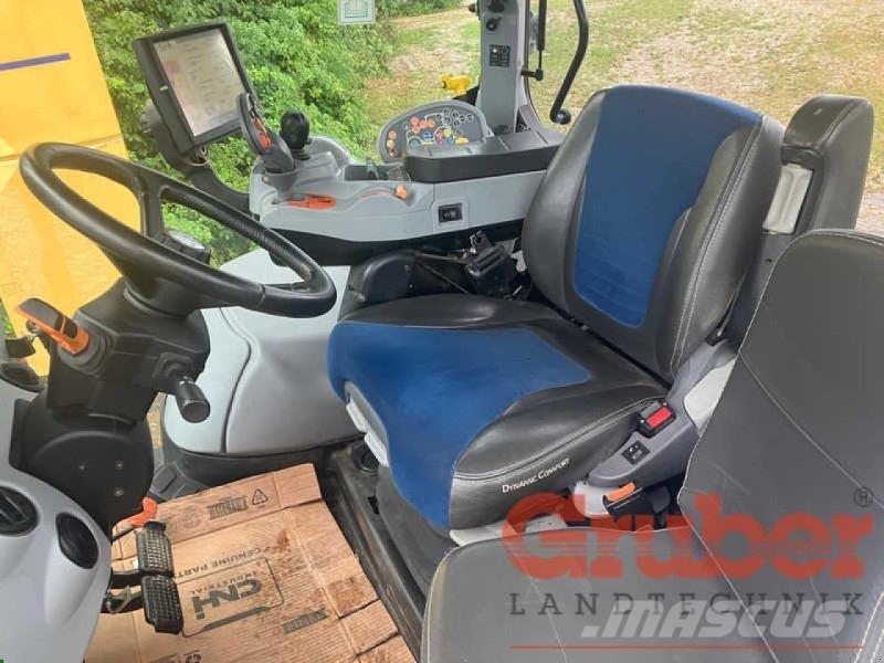 New Holland T7.225AC MY15 農業機械 -　その他