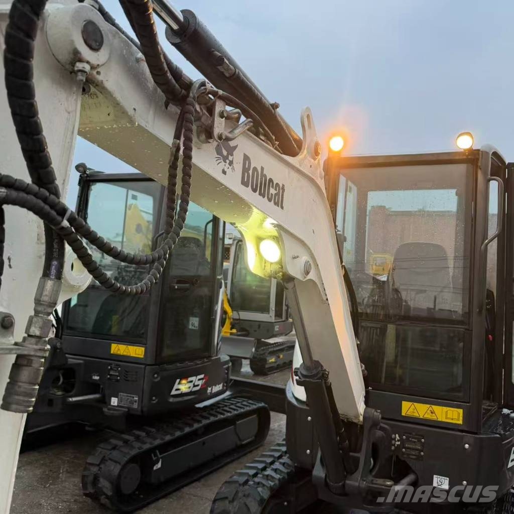 Bobcat E 27z Minigraafmachines < 7t