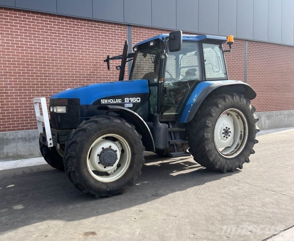 New Holland 8160 トラクター