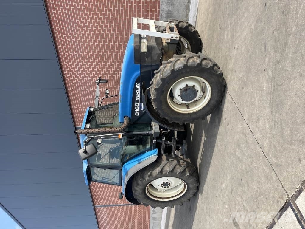 New Holland 8160 トラクター