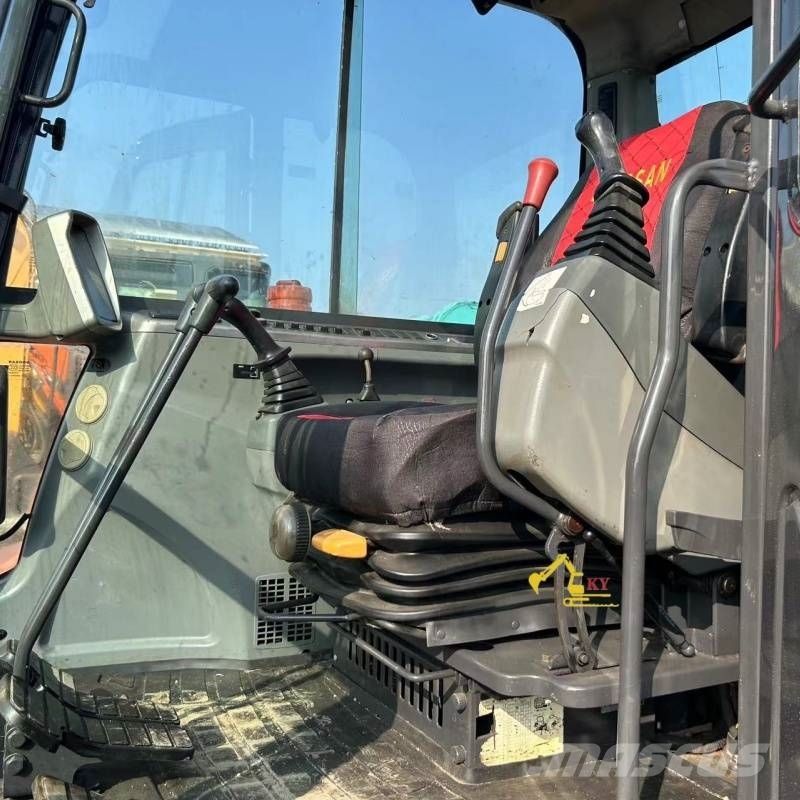 Doosan DX 60-9 C حفارات زحافة